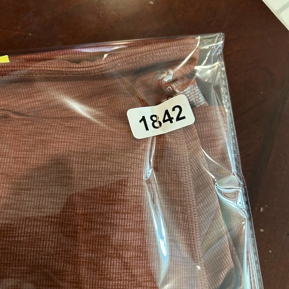 All In Motion Leggings Womens XL Heathered Red Ribbed Pockets High Rise NEW - Picture 9 of 10